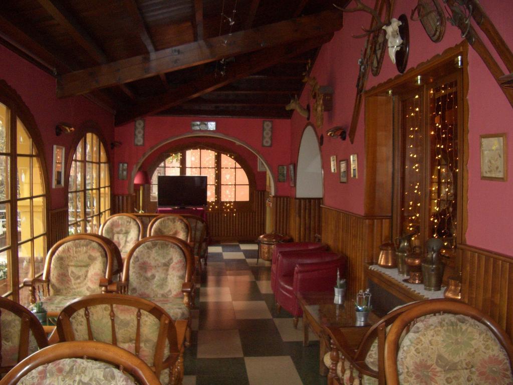Hostal De La Gloria Viladrau Exterior photo